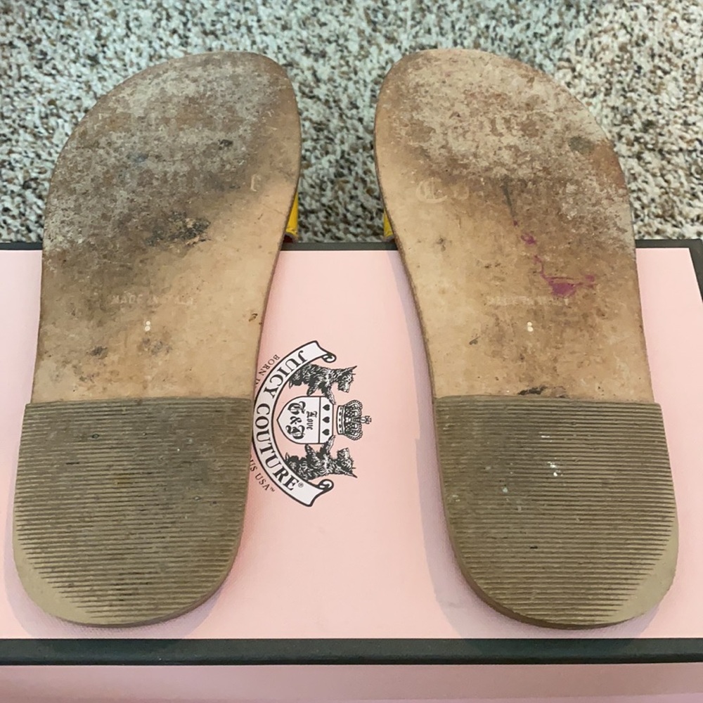 Juicy Couture Yellow Lori slip on Sandals - Picture 5 of 5